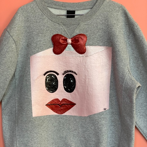 Lady Robot - Picture 2 of 7